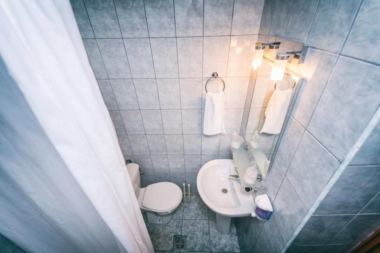 Hotel Amurg Ефорие Суд Екстериор снимка